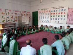 Child-Cabinet-meeting-in-school1.jpg